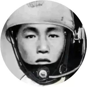 300 million yen robbery - 