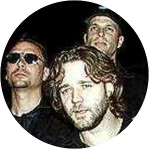 30 Odd Foot of Grunts