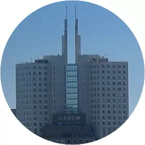 345 California Center