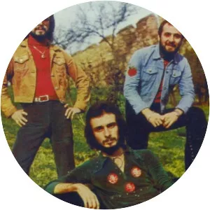 3 Hür-El (3 Hürel)