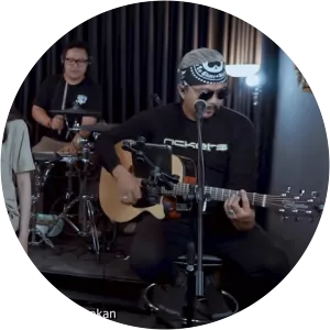 3 Pemuda Berbahaya - Musical artist