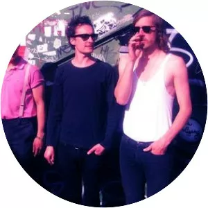 4 Guys From The Future - Musical group