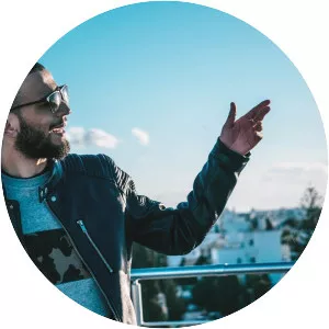 4lfa - Musical artist