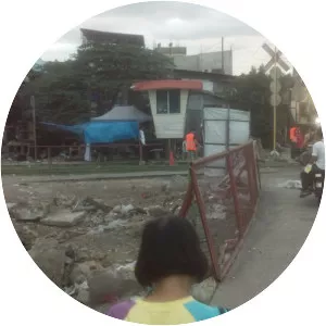 5th Avenue railway station