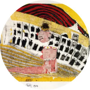 607 Girl-Finding in the Grass