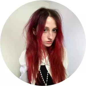 8485 - Musical artist