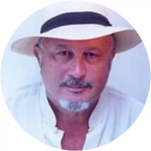 A. Alberto Omar Walls