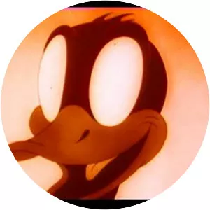 A Coy Decoy - 1941 ‧ Short/Comedy ‧ 7 mins