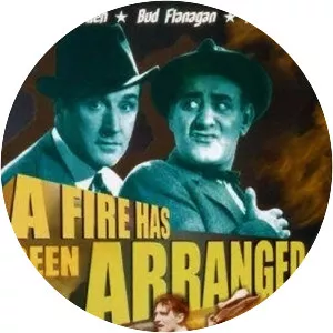 A Fire Has Been Arranged - 1935 ‧ Comedy/Crime ‧ 1h 10m