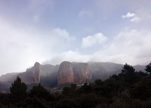 A,G Trabajos Verticales photograph