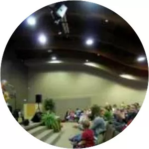 A Gift of Wings - Book by Richard Bach