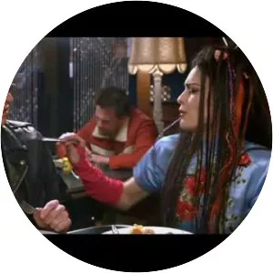 A Home at the End of the World - 2004 ‧ Drama/Romance ‧ 1h 41m