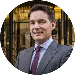 A Hotel for the Super Rich and Famous - TV program