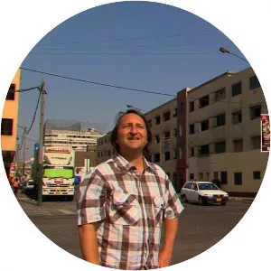 A la vuelta de la esquina