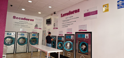 A Lavandeira Lugo - Laundromat in Lugo, Spain