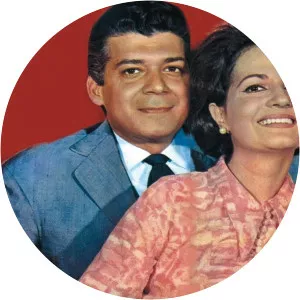 A Moça Que Veio de Longe