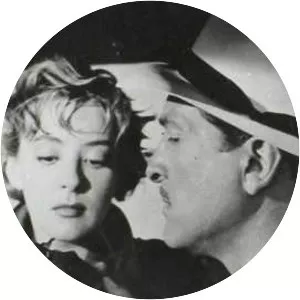 A Stranger on the Stairs (un extraño en la escalera)