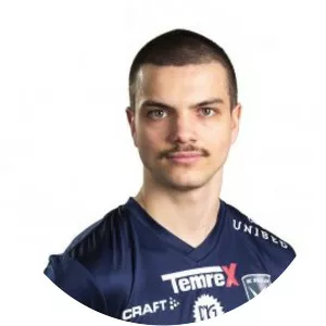 Aapo Kuivila - Football player