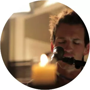 Aaron Keyes photograph