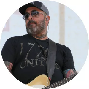 Aaron Lewis