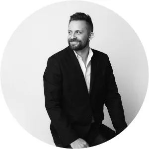 Aaron Petersen photograph