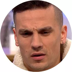 Aaron Sidwell
