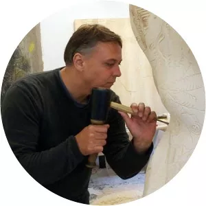 Aaron Spangler - Sculptor