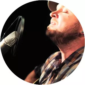 Aaron Strumpel - Musical artist