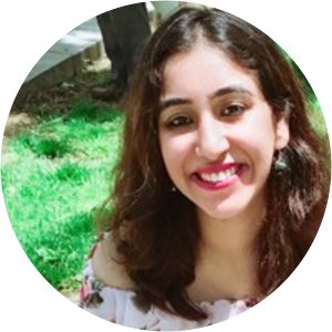 Aarushi Maken photograph