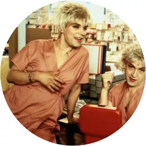 Abbuzze! Der Badesalz-Film - 1996 ‧ Comedy ‧ 1h 35m