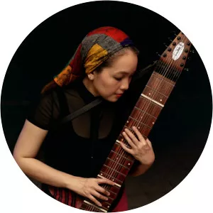 Abby Clutario - Musical artist