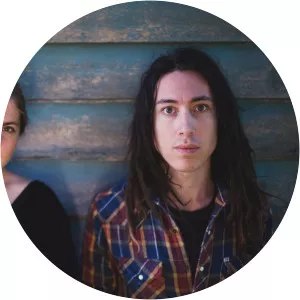 Abby Gundersen - Musician ‧ Noah Gundersen's sister