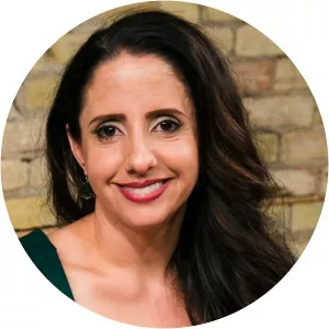 Abby Jimenez photograph