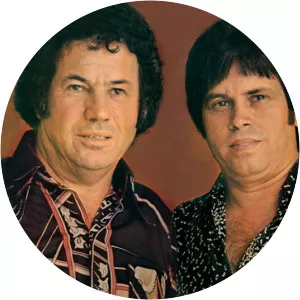 abel e caim - Musical group