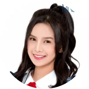 Abelaine Saunar Trinidad - Singer