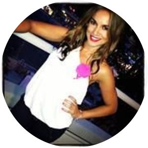 Aby Cervantes photograph