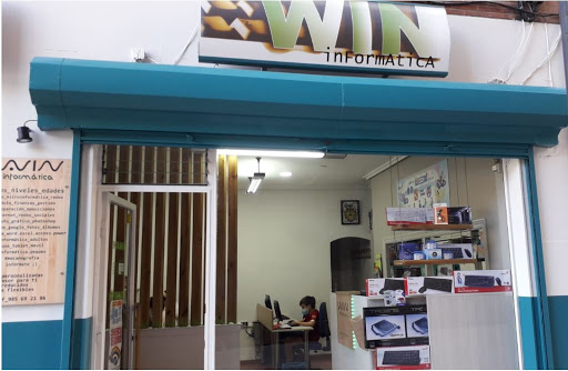 Academia de Informatica WIN