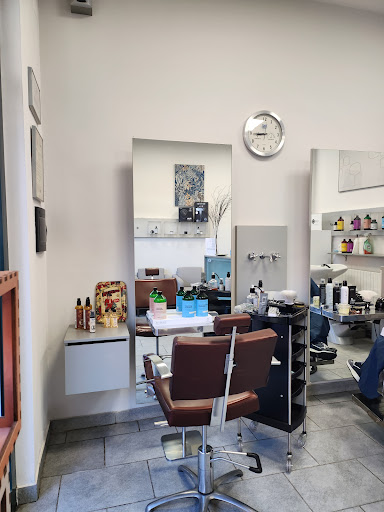 Acconciature Uomo Serafino - Hair salon in Novi Ligure, Italy