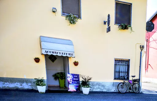 Acconciature Wilma - Hairdresser in Rondissone, Italy
