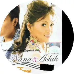 Achik & Nana