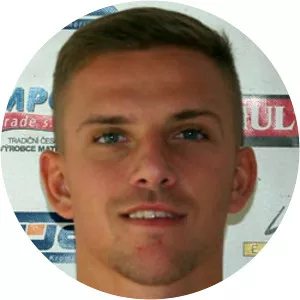 Adam Houser - Football player