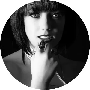 rob fion adara - Musical artist