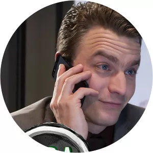 Add a Friend - 2012 ‧ Comedy ‧ 1 season