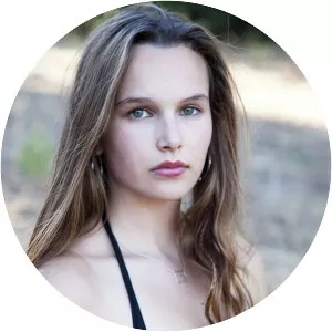 Adea Lennox - Actress