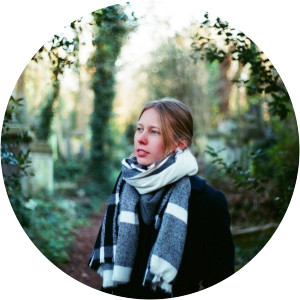 Adela Mede - Musician