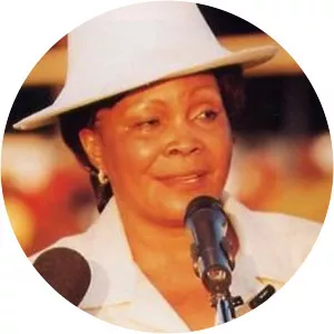 Adélaïde Moundélé-Ngollo