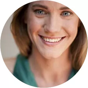 Adele Raes - Actress