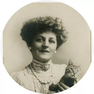 Adele Ritchie - Musical artist