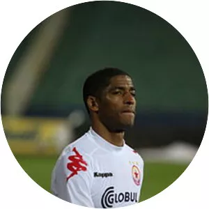 Ademar Tavares Júnior - Football defender