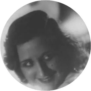 mercedes carné adhelma falcón